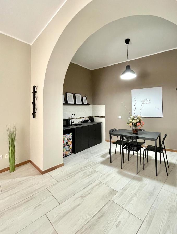 Grey Apartment Caiazzo Ngoại thất bức ảnh